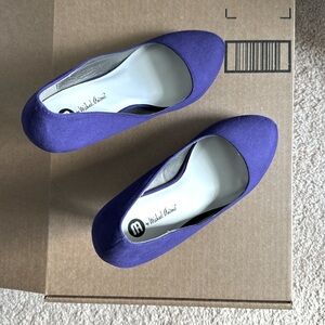 M By Michael Antonio Violet Pumps